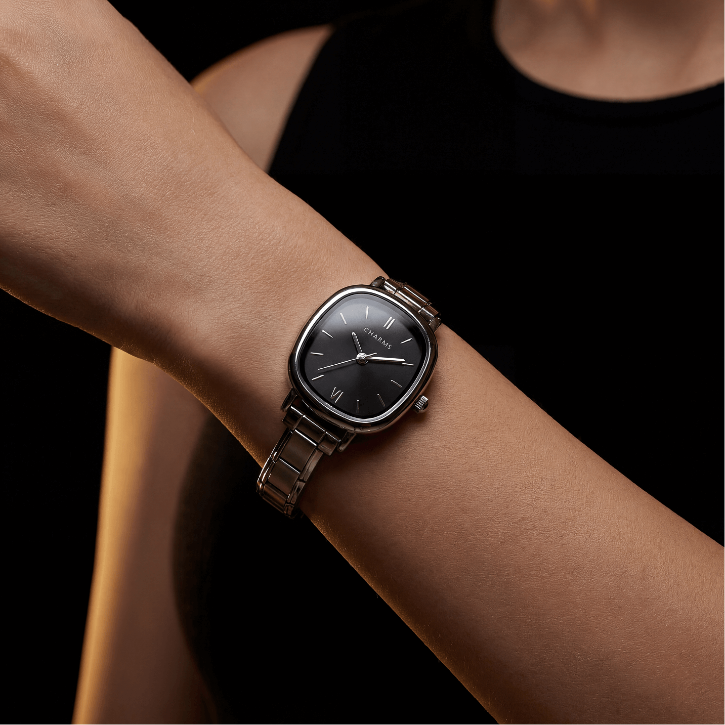 Capri – Sølvmodel med sort urskive